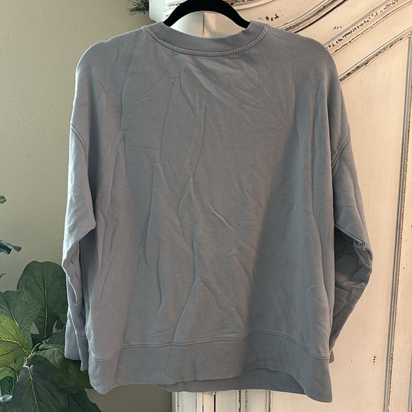 Athleta Balance Henley Baby Blue Sweatshirt, Women’s size Large - Picture 3 of 7